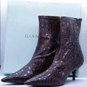 NWT Gianni Bini Croc Embossed Brown Ryan Ankle Boots
